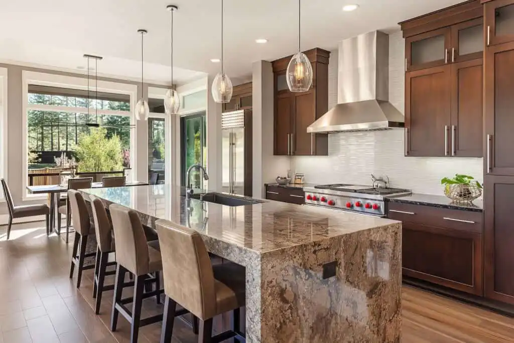 Kitchen remodel completed by Elite Builder Renovation in Tampa Bay